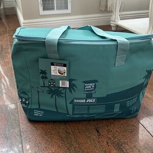 Trader Joe’s Teal Insulated Tote with Graphic Design